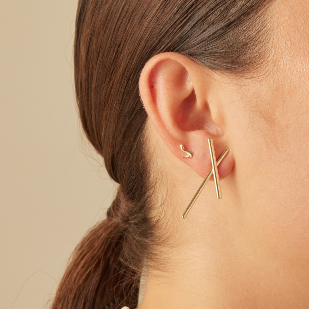 HIGH HEEL ICON PIERCING EARRING