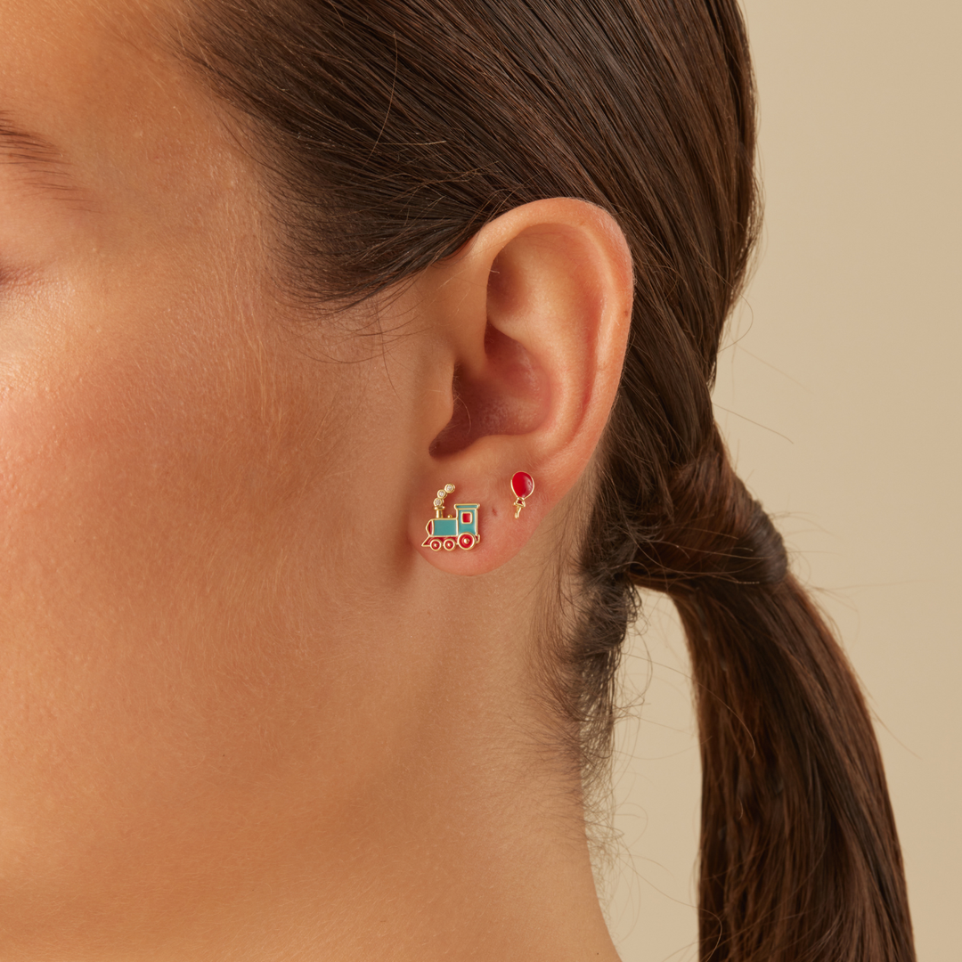PIERCING TOY TRAIN