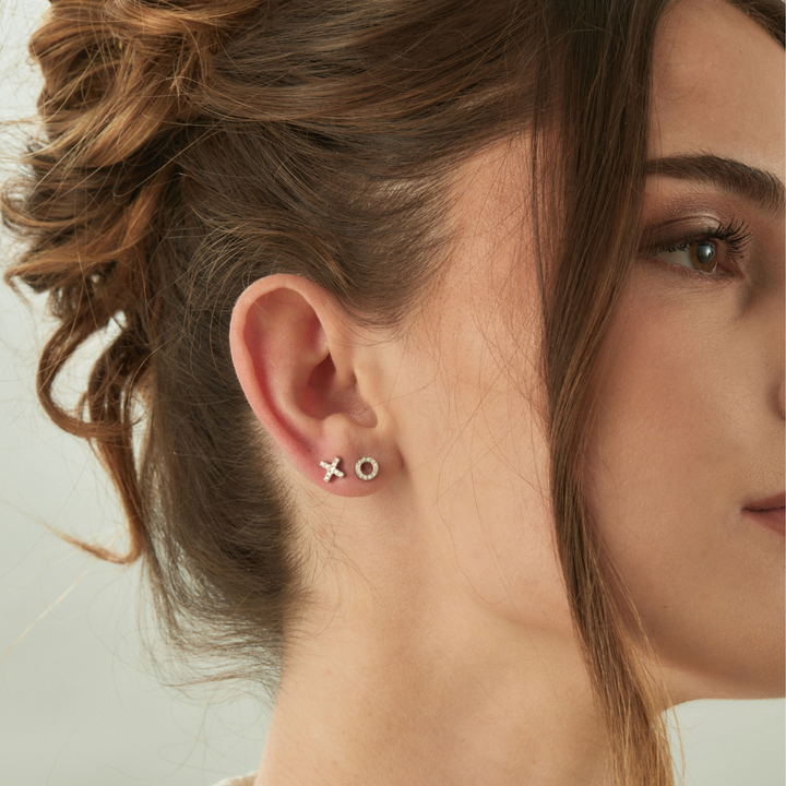 ORECCHINI ASIMMETRICI IN ARGENTO XOXO