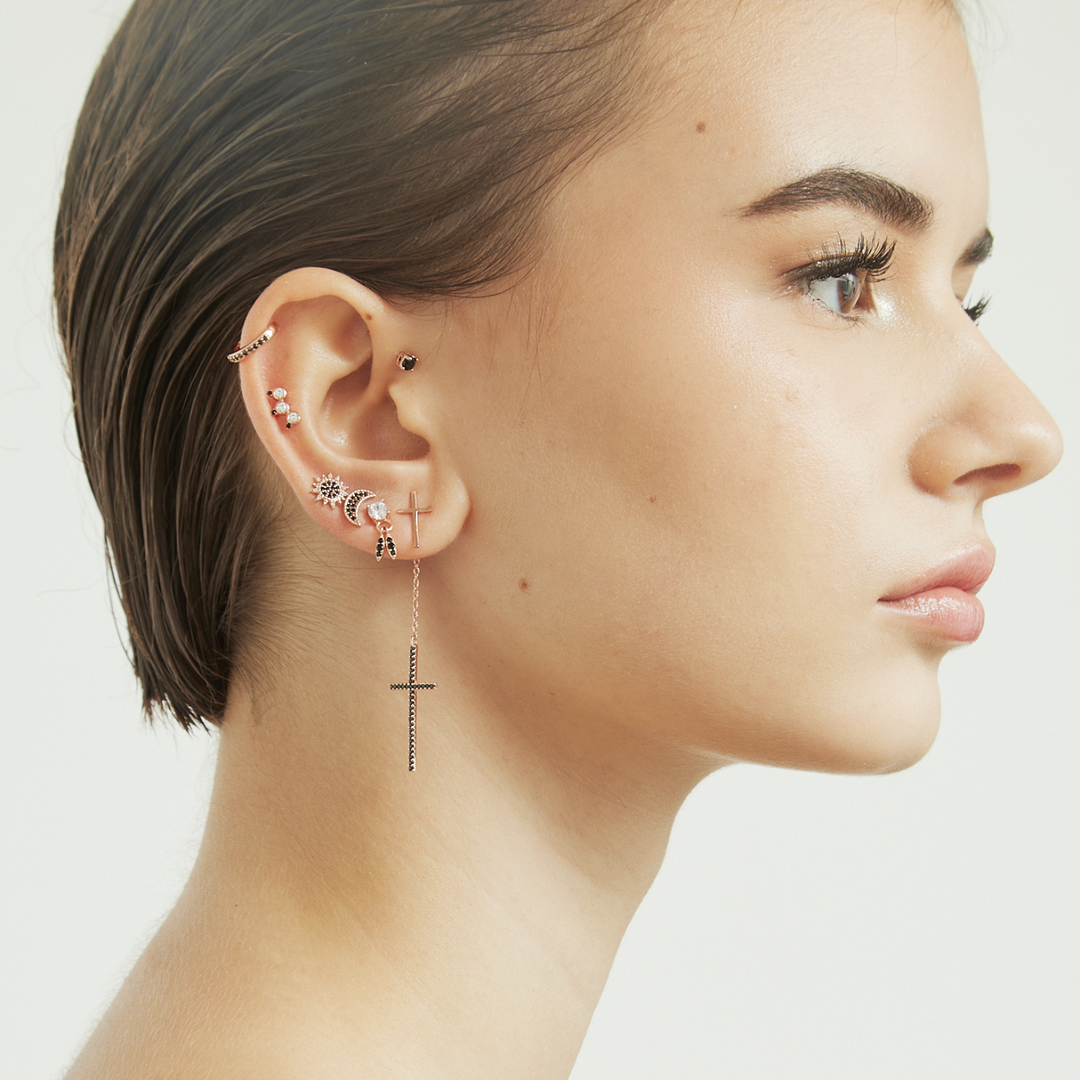 PIERCING OORBEL ROSEGOUDE SPINEL LUZ